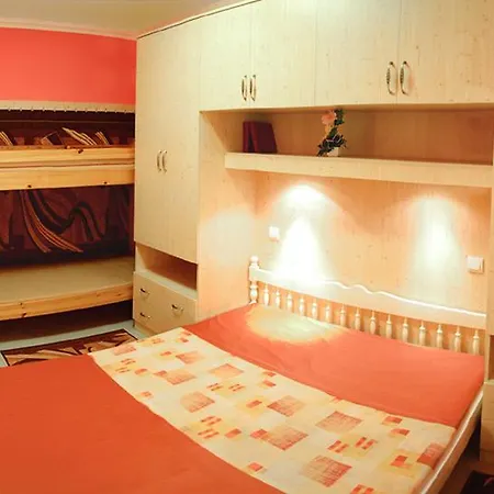 Rose Prázdninový dům